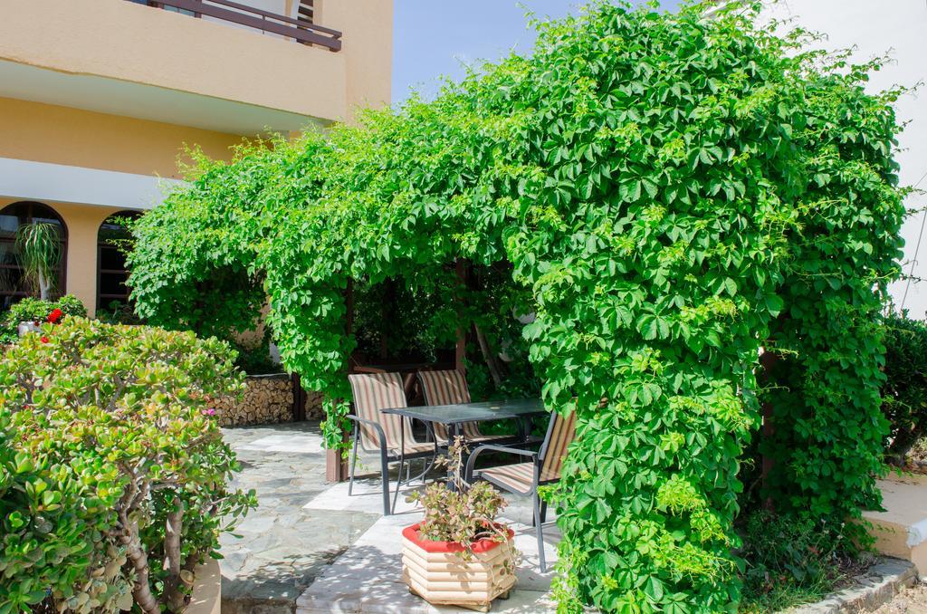 Alkion Hotel Stalos Exterior photo
